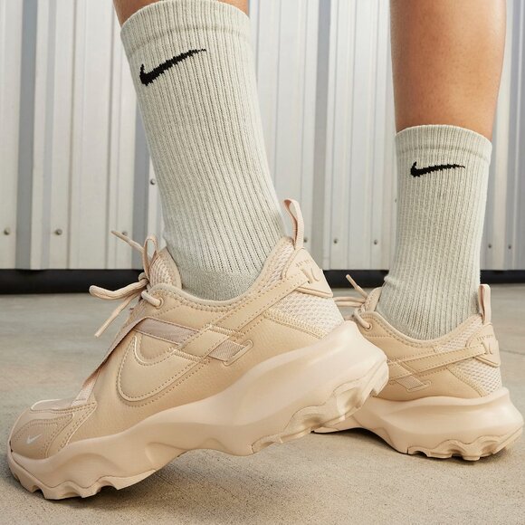 Nike TC 7900 Member Product Women's Shoes Sneakers Lifestyle 8.5 - Picture 6 of 8